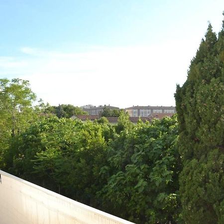 Appartement Lumineux Et Calme Avec Terrasse Avignon Kültér fotó