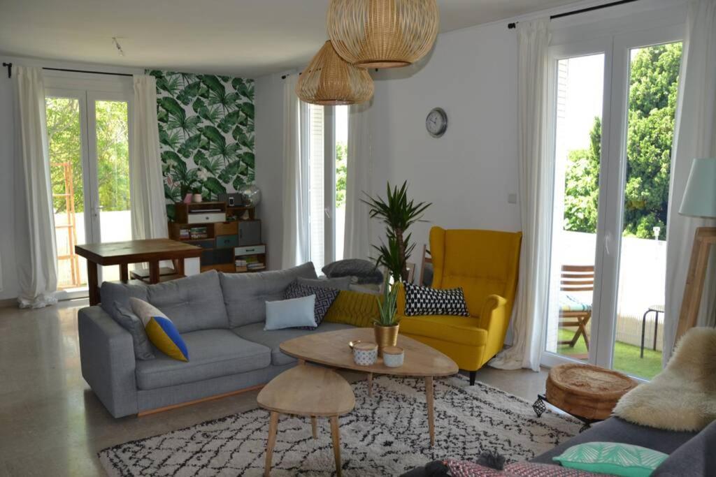 Appartement Lumineux Et Calme Avec Terrasse Avignon Kültér fotó